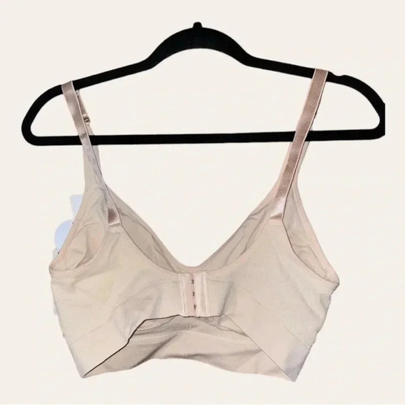 Nwt WOMEN’S SOFRA PADDED STRETCHY BRA WIRELESS - Picture 5 of 6